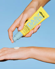 Load image into Gallery viewer, SPF 50+ Face Sunscreen Serum
