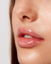 Load image into Gallery viewer, Strawberry Lip Glaze Oil
