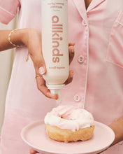 Load image into Gallery viewer, Vanilla Glaze Whipped Shower Foam
